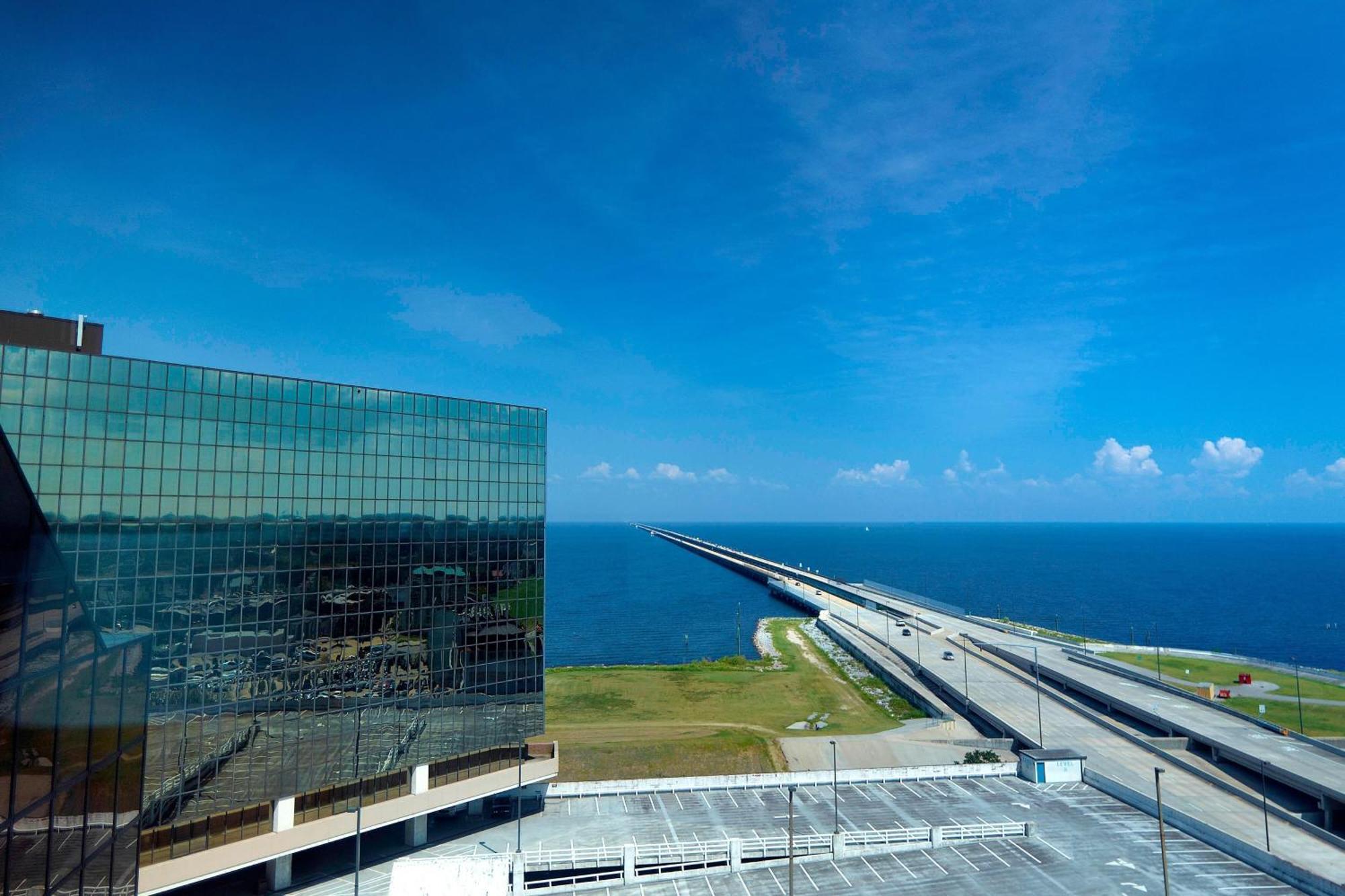 New Orleans Marriott Metairie At Lakeway Exterior photo