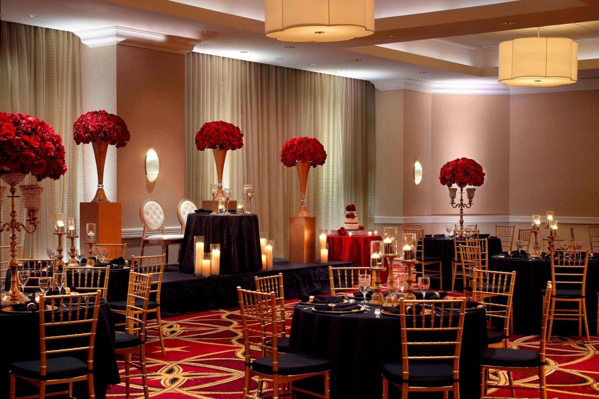 New Orleans Marriott Metairie At Lakeway Exterior photo
