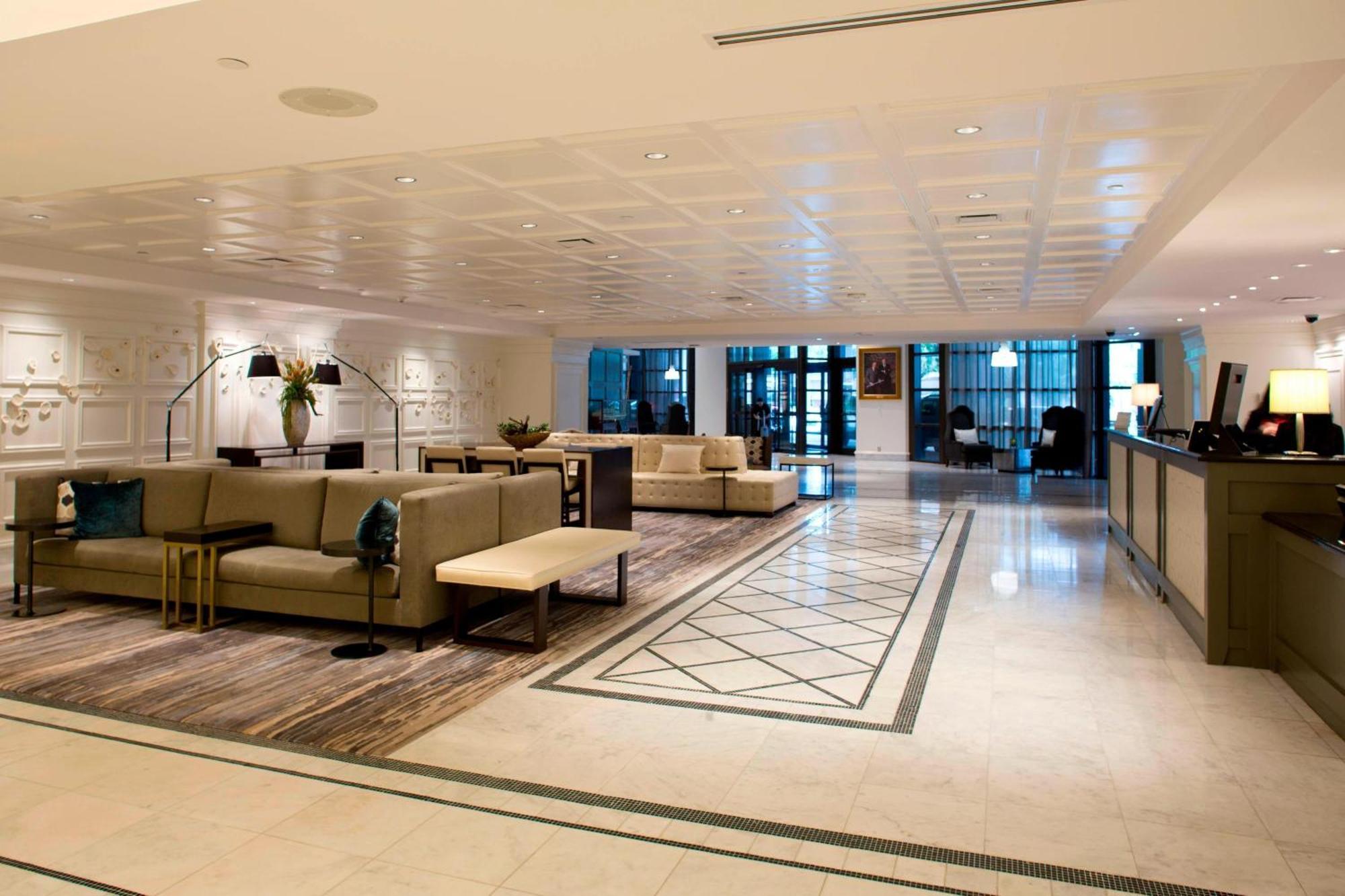 New Orleans Marriott Metairie At Lakeway Exterior photo