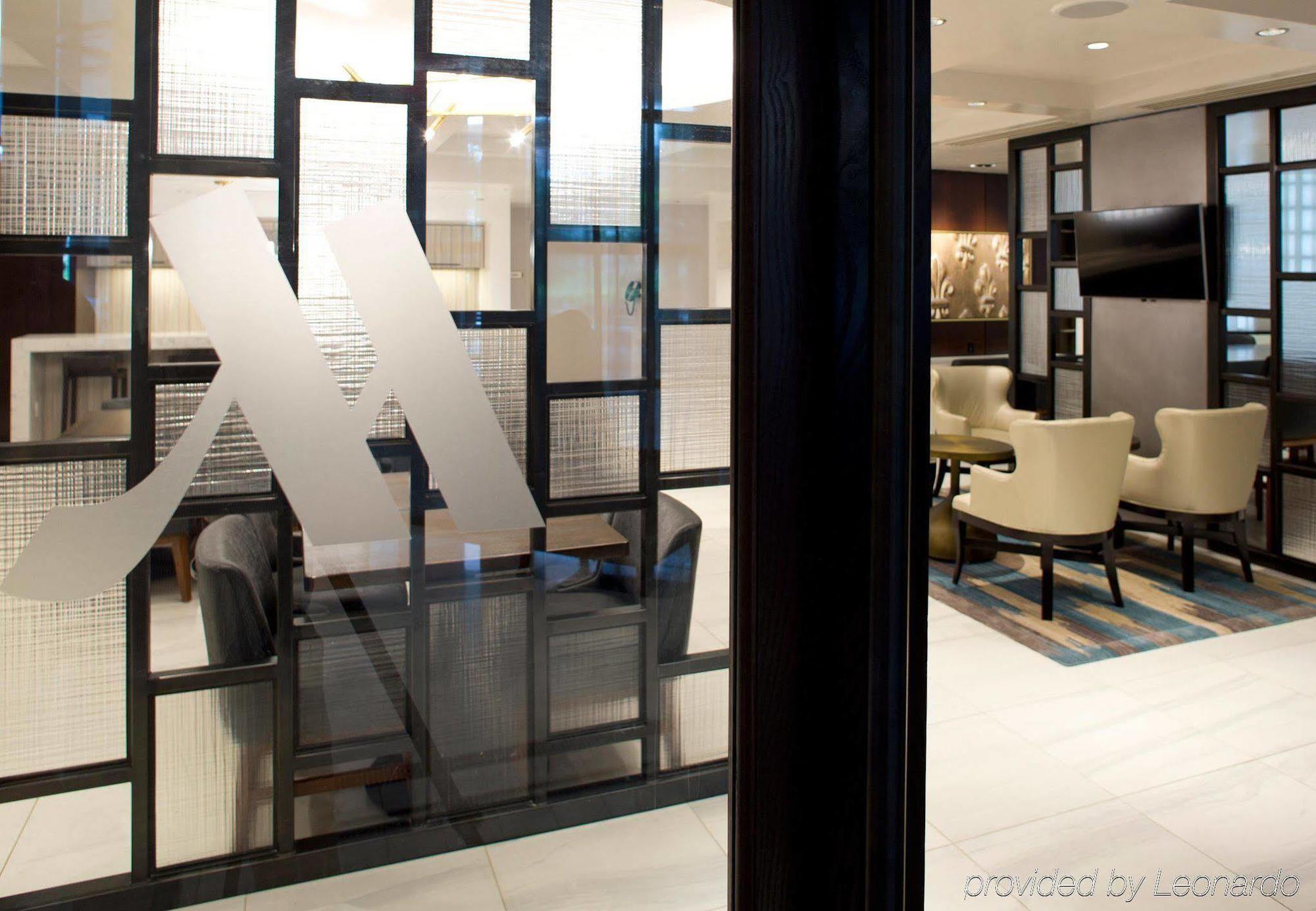 New Orleans Marriott Metairie At Lakeway Exterior photo